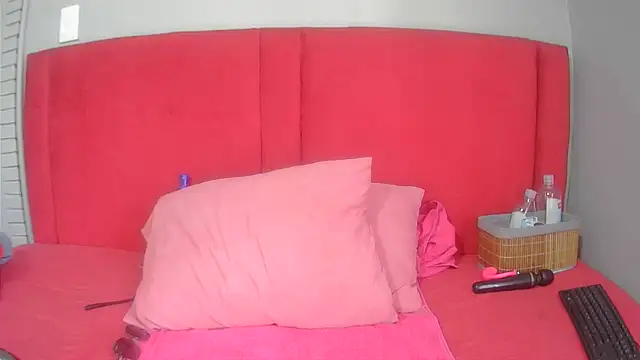 Sexycandyxxx online show from November 13, 7:29 am