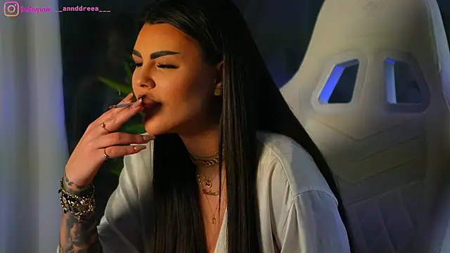 perfectt33n online show from December 5, 1:17 pm