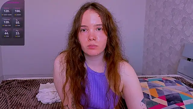Snapshot of Janie_JJ_Curvie chatting on June 6, 4:17 am Janie JJ Curvie online show from June 6, 4:17 am