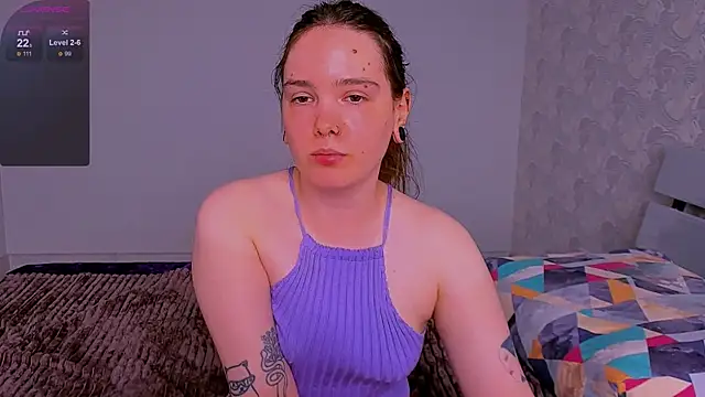Snapshot of Janie_JJ_Curvie chatting on June 25, 4:56 am Janie JJ Curvie online show from June 25, 4:56 am