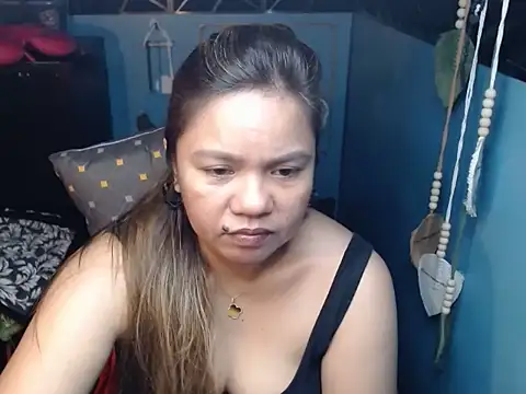 Snapshot of ambersmile chatting on October 25, 11:54 pm ambersmile online show from October 25, 11:54 pm