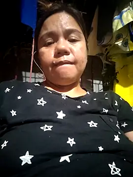 Snapshot of ambersmile chatting on November 12, 12:05 pm ambersmile online show from November 12, 12:05 pm