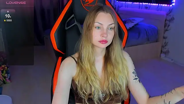 BiMolly online show from July 1, 2:24 am