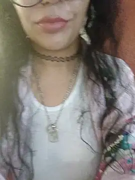 Snapshot of PichyPrettyPussy chatting on January 1, 11:27 am PichyPrettyPussy online show from January 1, 11:27 am