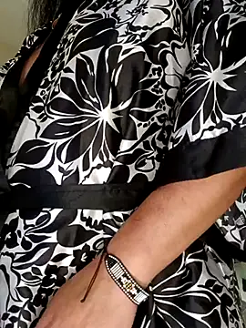 Snapshot of PichyPrettyPussy chatting on February 28, 7:35 pm PichyPrettyPussy online show from February 28, 7:35 pm