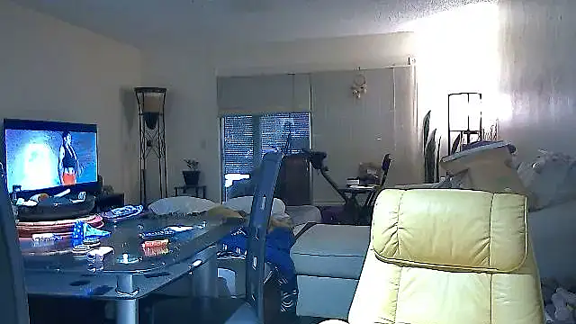 Snapshot of PichyPrettyPussy chatting on October 4, 2:04 pm PichyPrettyPussy online show from October 4, 2:04 pm