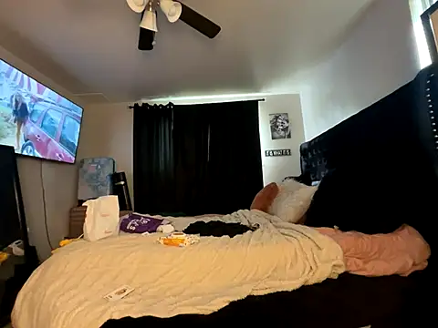 Snapshot of odbodu chatting on October 6, 5:43 pm odbodu online show from October 6, 5:43 pm