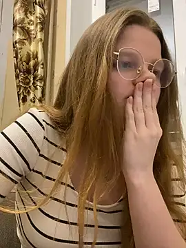 -MimmiLissa- online show from January 19, 4:54 am