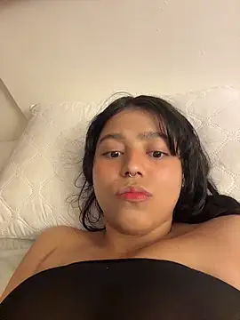 Snapshot of Naiara_sex chatting on May 26, 2:40 am Naiara sex online show from May 26, 2:40 am