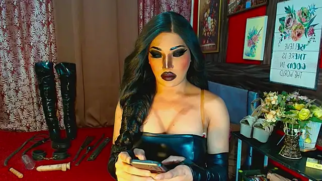 trixxielicious online show from June 27, 4:06 am