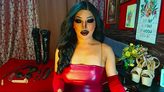 trixxielicious online show from August 4, 10:07 am