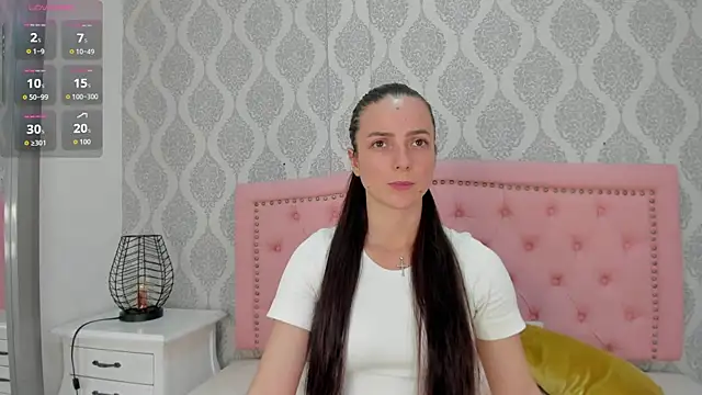 Snapshot of Princsgirl_ chatting on May 4, 7:32 pm Princsgirl online show from May 4, 7:32 pm