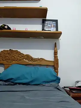 BadMicaela1 online show from January 5, 3:43 am