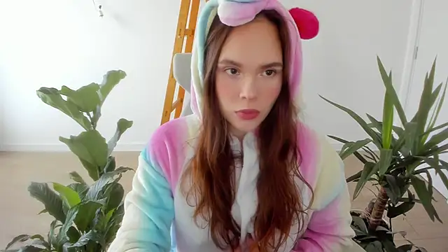 Snapshot of Pokemeboy chatting on December 5, 11:27 am Pokemeboy online show from December 5, 11:27 am