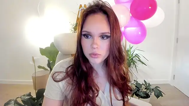 Snapshot of Pokemeboy chatting on February 13, 4:28 pm Pokemeboy online show from February 13, 4:28 pm