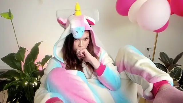 Snapshot of Pokemeboy chatting on March 16, 8:54 pm Pokemeboy online show from March 16, 8:54 pm