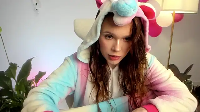 Snapshot of Pokemeboy chatting on March 19, 6:55 pm Pokemeboy online show from March 19, 6:55 pm