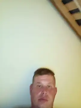 Snapshot of Milda121 chatting on June 1, 7:59 pm Milda121 online show from June 1, 7:59 pm
