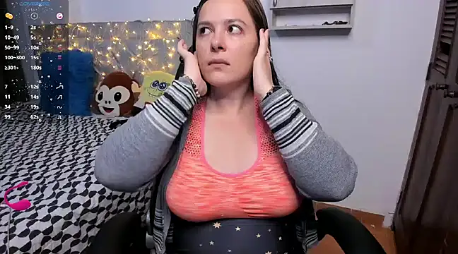 angelaagomez online show from March 13, 12:48 am