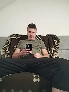 MrNoBoDy000 online show from May 30, 7:27 am