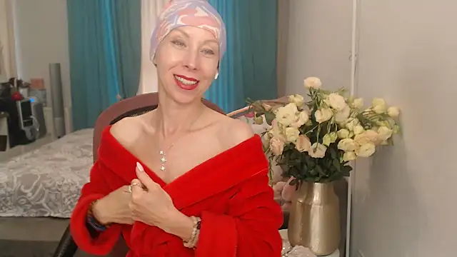 LuxuryNika online show from July 23, 2:48 pm