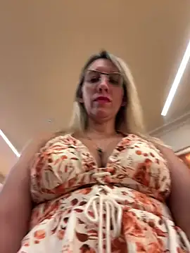 Snapshot of Gatitacarlita chatting on February 27, 5:47 pm Gatitacarlita online show from February 27, 5:47 pm