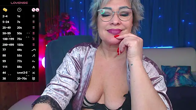 Snapshot of Ellen_Ripley chatting on February 27, 3:59 pm Ellen Ripley online show from February 27, 3:59 pm