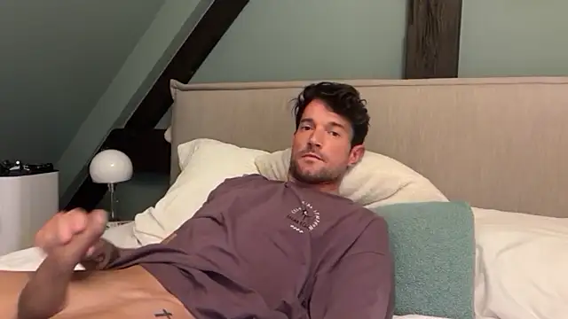 Snapshot of Jayjay1999x chatting on November 4, 5:56 pm Jayjay1999x online show from November 4, 5:56 pm