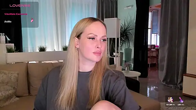 Libby Nora online show from December 10, 12:38 pm