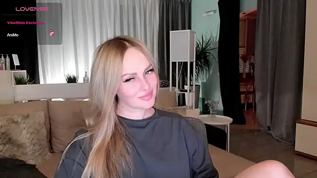 Libby Nora online show from December 14, 4:20 pm