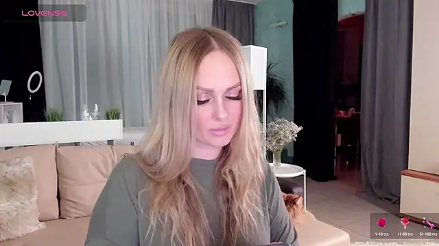 Libby Nora online show from January 28, 5:56 pm