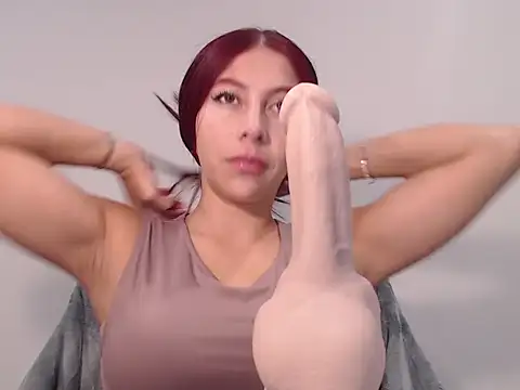 Snapshot of Coco_121 chatting on November 6, 11:59 pm Coco 121 online show from November 6, 11:59 pm