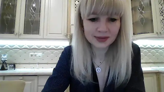Snapshot of BarbaraKim chatting on April 14, 3:40 pm BarbaraKim online show from April 14, 3:40 pm
