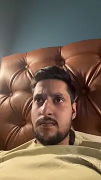 Snapshot of dhruv9413 chatting on November 25, 5:24 pm dhruv9413 online show from November 25, 5:24 pm