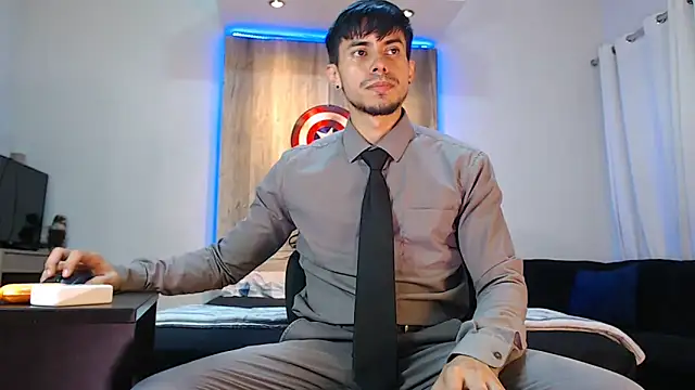 Andrew 4  online show from February 13, 1:50 am