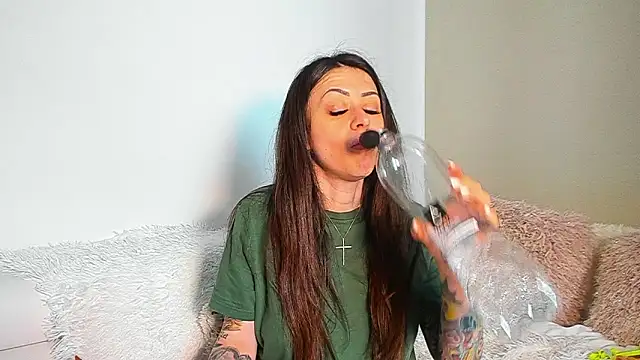 BrianaDiamondXXX online show from July 5, 10:44 am
