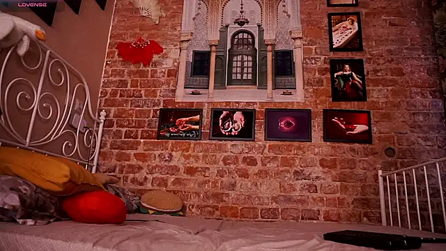 Evelively online show from March 19, 2:10 pm