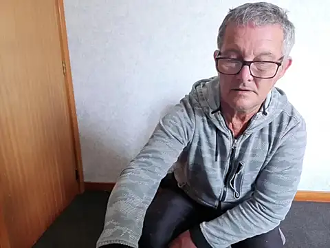 bigballnz online show from November 10, 10:42 pm