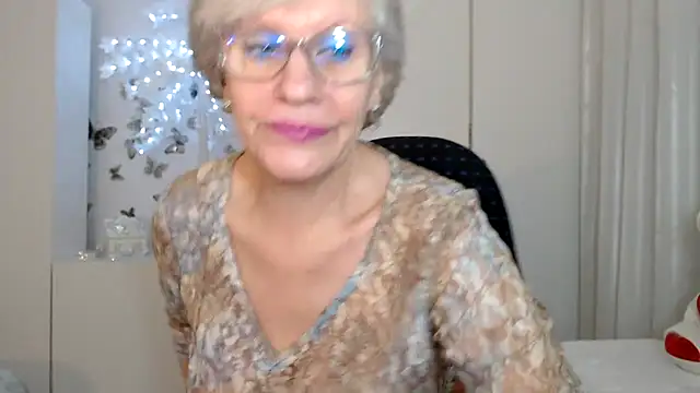 Ghertrude52 online show from March 23, 4:27 am