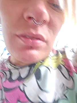 Snapshot of PinkTheHawk chatting on March 21, 10:50 pm PinkTheHawk online show from March 21, 10:50 pm