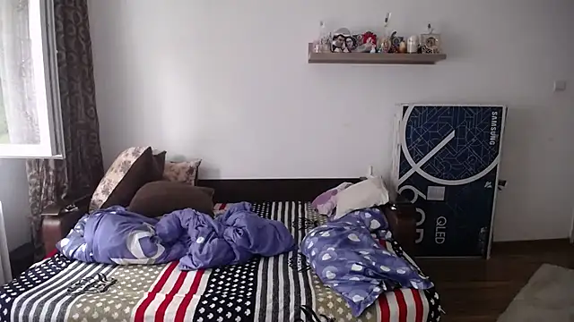 SexxyLety online show from October 24, 6:43 am