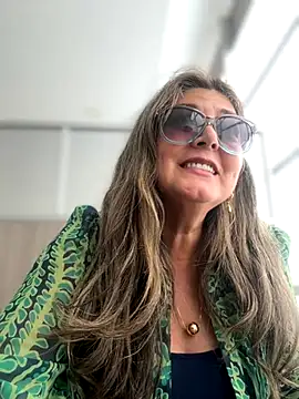 emma tour online show from October 28, 4:09 pm