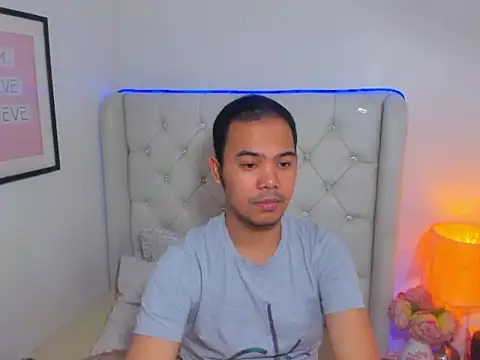 AsianZero online show from March 19, 5:06 pm