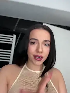 Snapshot of Rileysim88 chatting on March 3, 9:00 am Rileysim88 online show from March 3, 9:00 am