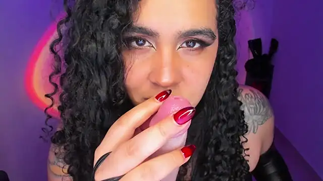 Amber smith20 online show from May 15, 11:34 pm