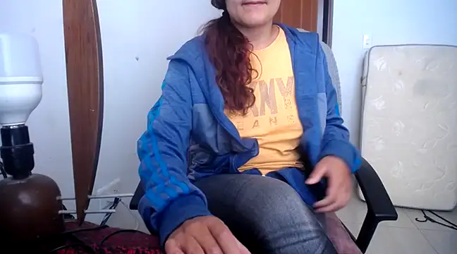 Mia davis01 online show from March 12, 2:12 pm