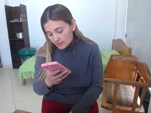 Mia davis01 online show from June 27, 2:55 pm