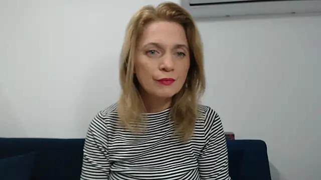 MysticCreature online show from March 12, 4:18 am