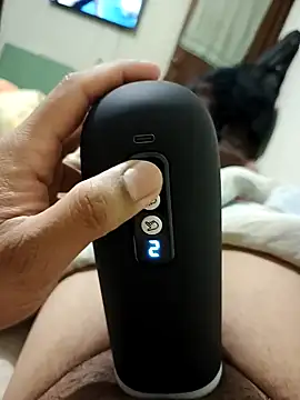 Snapshot of Mulatop chatting on February 9, 3:56 pm Mulatop online show from February 9, 3:56 pm