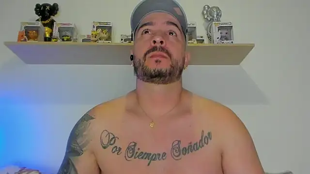 camilo restrepo21 online show from March 25, 2:06 am